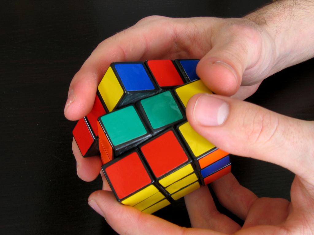 Кубик Рубика и его польза